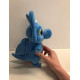 Peluche Azuro, Le dragon bleu de Laurent et Olivier Souillé, illustré par Jérémy Fleury. Éditions Auzou